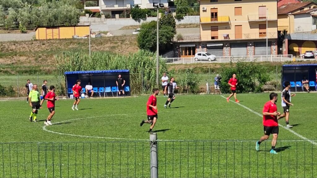 Lucchese-Legnano 2-0 amichevole