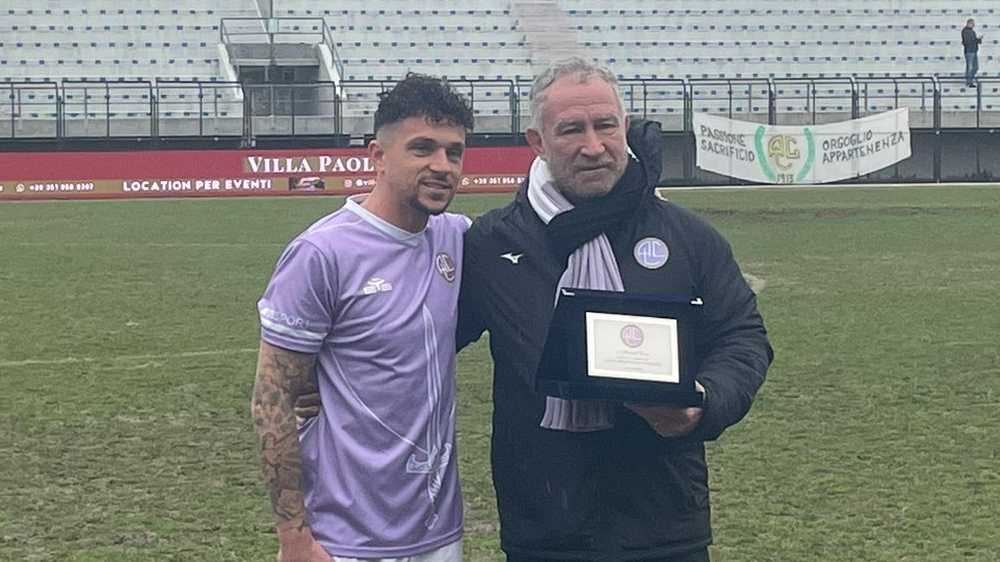 Zoppi premia Corio per le 100 partite in maglia lilla